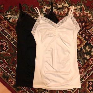 Black and white camis